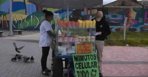 PUESTO DE FRUTA Y MINUTOS DE DONA MARIA BOGOTÁ PUESTO DE FRUTA Y MINUTOS DE DONA MARIA BOGOTÁ